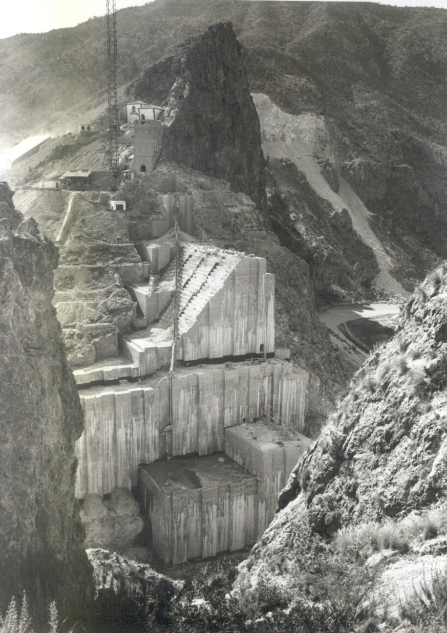 presa del Cenajo 1953