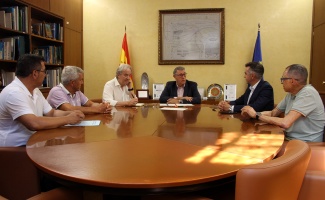 El presidente de la CHS mantiene una reunión con los alcaldes de Pilar de la Horadada 
