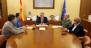 El presidente de la CHS se reúne con el alcalde de Vera y la comunidad de regantes de 