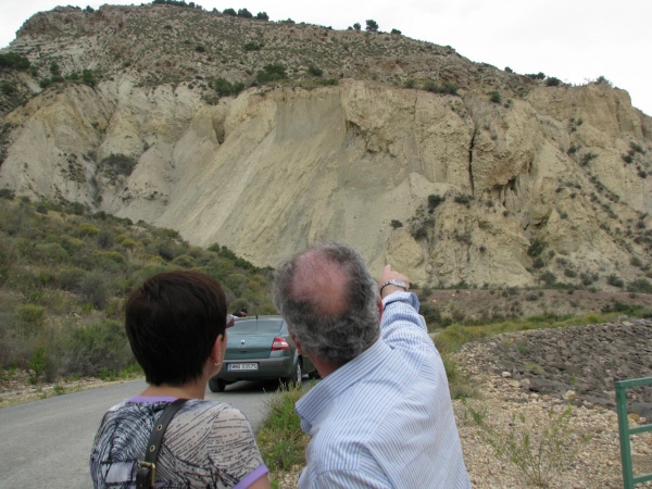 grietaaguasabajoembalse