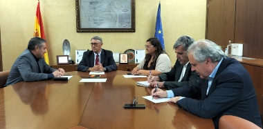 El presidente de la Confederación Hidrográfica del Segura se reúne con el consejero d 