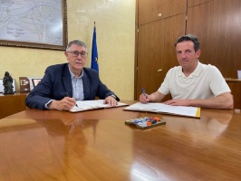 La CHS firma convenio de colaboración con el Ayuntamiento de Santiago Pontones  